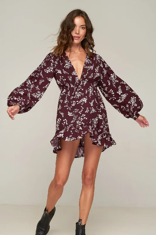 Rue Stiic WOMENS LOVEFOOL MINI DRESS FINE FLORAL POMEGRANATE Trendy Tulle Mini Dress Rue Stiic WOMENS LOVEFOOL MINI DRESS FINE FLORAL POMEGRANATE Trendy Tulle Mini Dress