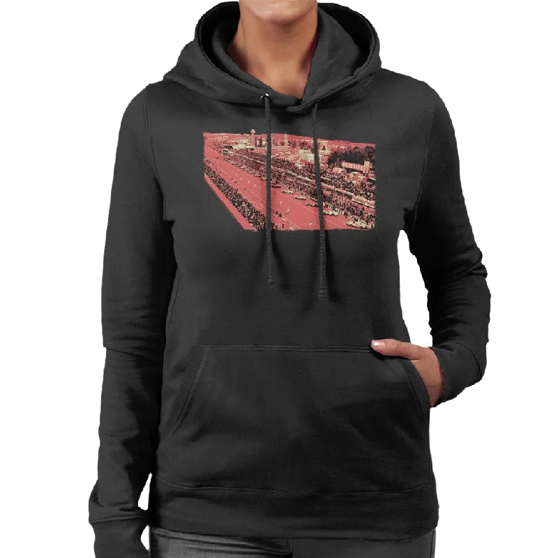 Motorsport Images Drivers Run To Cars Women's Hooded Sweatshirt