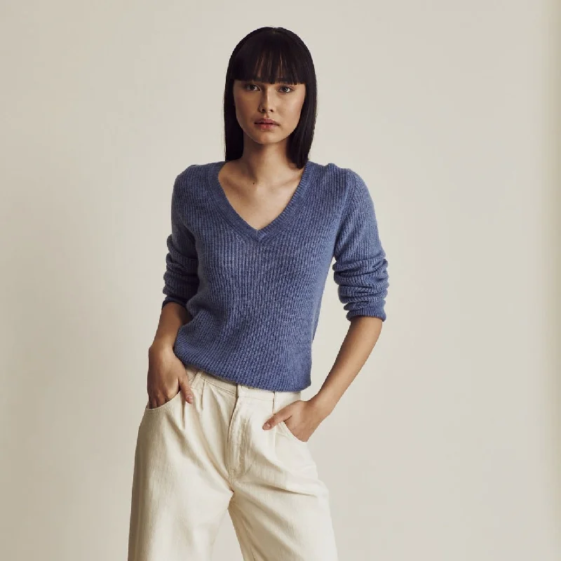 Blair Cashmere V Neck Sweater (Indigo)