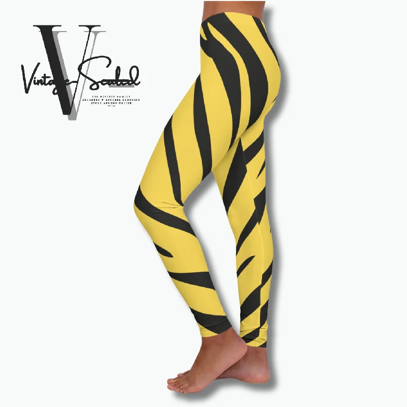 Vintage-Sealed "Tiger Striped" Apparel Leggings| Brand New Women's Fashion Comfortable Capri-Length Leggings Vintage-Sealed "Tiger Striped" Apparel Leggings| Brand New Women's Fashion Comfortable Capri-Length Leggings