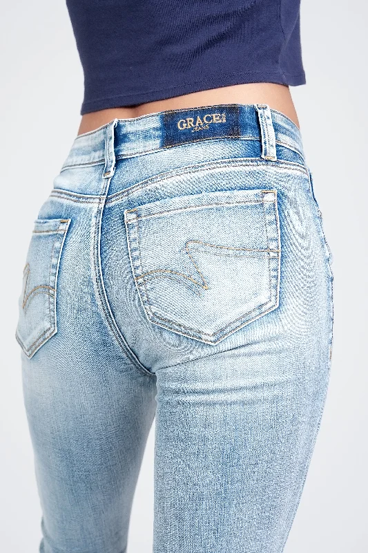 Simple Stitches Basic Light Blue Distressed Mid Rise Skinny Jeans Fashionable Relaxed Fit Denim Simple Stitches Basic Light Blue Distressed Mid Rise Skinny Jeans Fashionable Relaxed Fit Denim