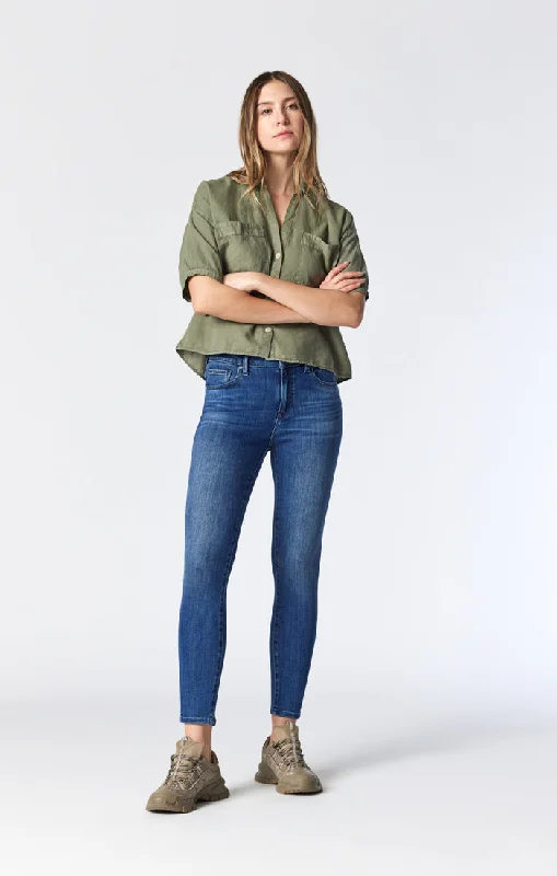 TESS SKINNY JEANS IN FOGGY BLUE SUPERSOFT CHIC